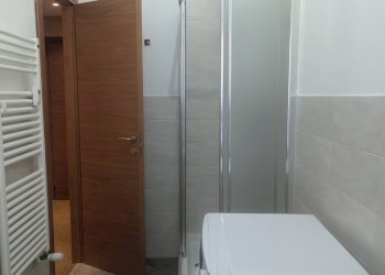 bagno - Appartamento Salita Brasile 13, Genova (zona Bolzaneto) - foto 12