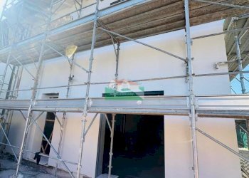 PHOTO-2025-07-10-18-21-55.jpg - Casa indipendente via natisone, Ravenna - foto 8