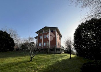 Stabile - Palazzo Via della Gora, Rueglio - foto 2