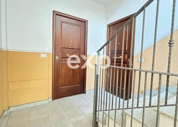 Three-room apartment Via Nazionale, Villafranca Tirrena - photo 9