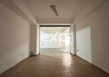 Three-room apartment Via Nazionale, Villafranca Tirrena - photo 29