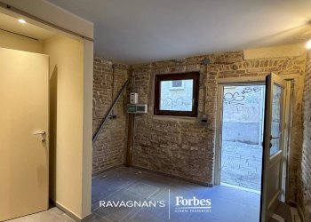 Negozio Sestiere Santa Croce, Venezia (zona Santa Croce) - foto 4