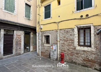 Negozio Sestiere Santa Croce, Venezia (zona Santa Croce) - foto 5