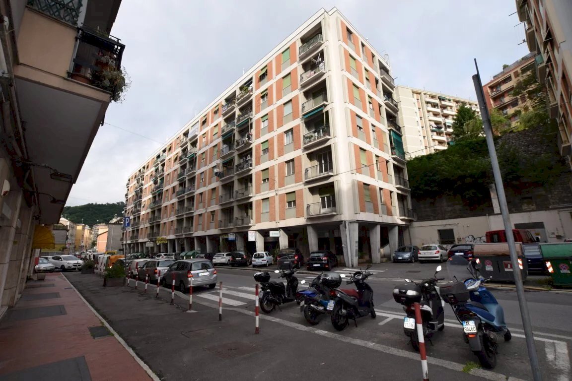 Office Via Piacenza, Genova (neighborhood Molassana) - photo 3