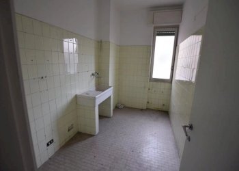 Office Via Piacenza, Genova (neighborhood Molassana) - photo 35