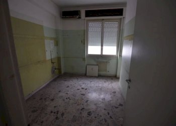 Office Via Piacenza, Genova (neighborhood Molassana) - photo 52