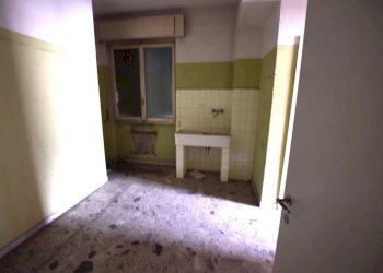 Magazzino Via Piacenza, Genova (zona Molassana) - foto 73