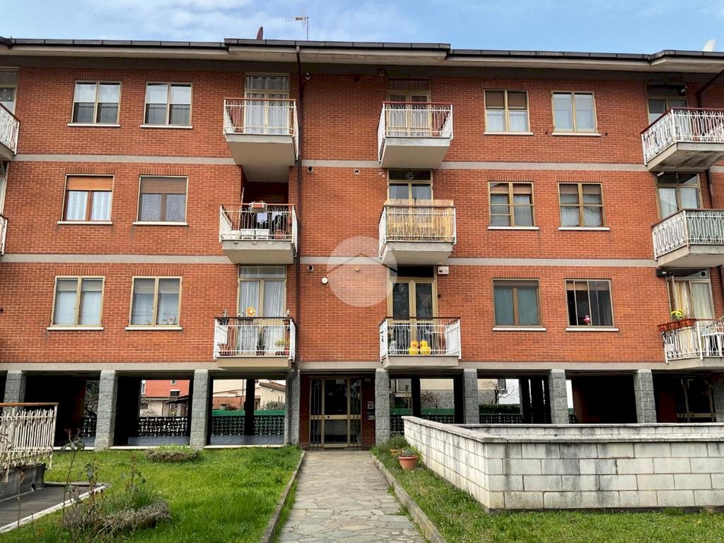 Four-room apartment Via Lombardore, Leini - photo 1