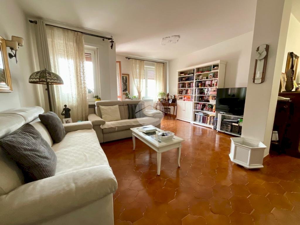 Four-room apartment Via Lombardore, Leini - photo 2