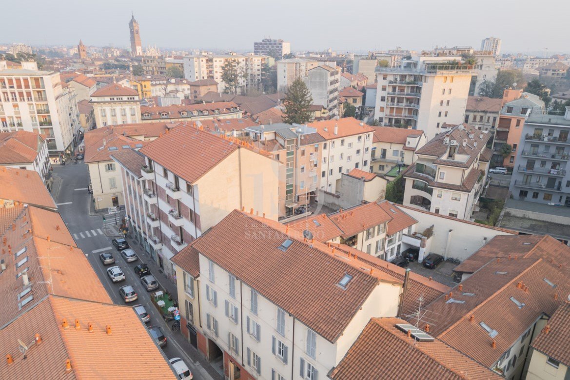 Vendita Locale Commerciale Centro Monza - Ufficio Via Carlo Prina, 5, Monza - foto 1