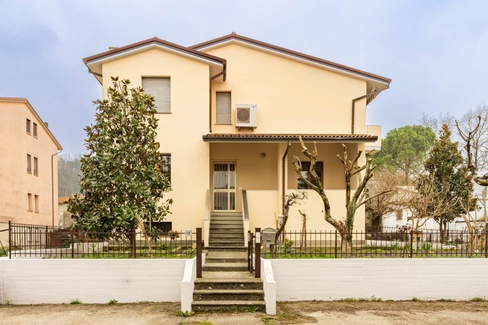 Three-room apartment Borgo Tossignano - photo 1