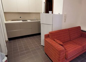 One-room apartment Vimercate - photo 4