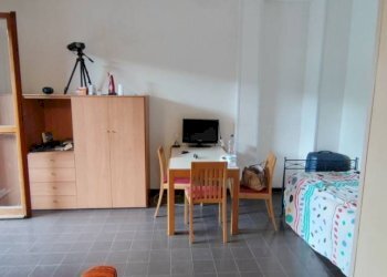 One-room apartment Vimercate - photo 6