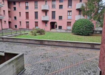 One-room apartment Vimercate - photo 18