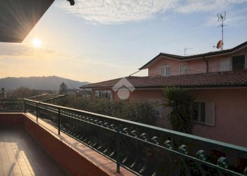 Three-room apartment Via Cisa Sud, Santo Stefano di Magra - photo 6