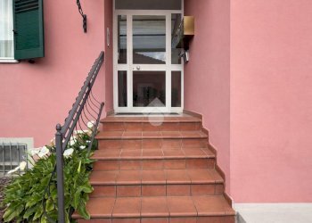 Three-room apartment Via Cisa Sud, Santo Stefano di Magra - photo 12