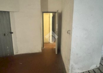 Posto Auto Via Chiaravagna, Genova (zona Sestri Ponente) - foto 5