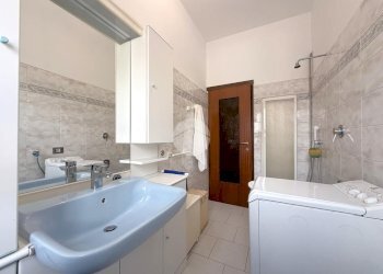 Three-room apartment Via Silvio Pellico, Corbetta - photo 11