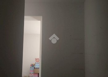 Shop via canevari, Genova (neighborhood Marassi) - photo 10