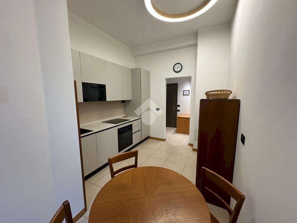 Four-room apartment Via Aurispa, Milano (neighborhood Ticinese) - photo 1