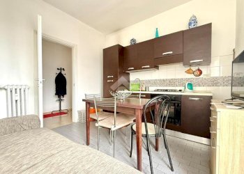 Trilocale Via Spezia, Milano (zona Famagosta) - foto 20