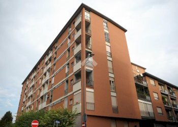 Trilocale Via paolo rotta, Milano (zona Niguarda) - foto 8