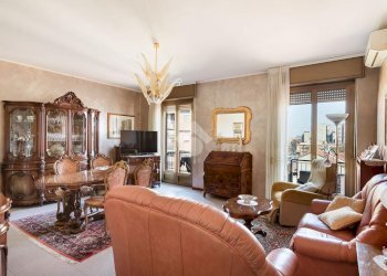 Trilocale Via paolo rotta, Milano (zona Niguarda) - foto 13