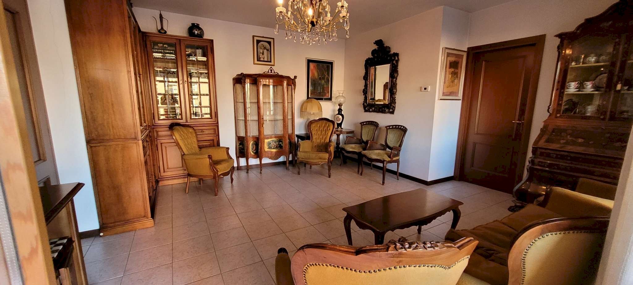 Four-room apartment via Giambellino 119, Milano (neighborhood Giambellino) - photo 3