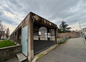 Box Piazza Ruggero Bonghi, Torino (zona Madonna Campagna) - foto 2