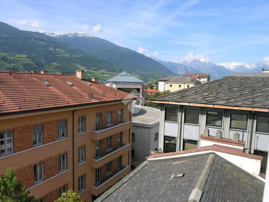 Four-room apartment Via Carlo Promis, Aosta - photo 3