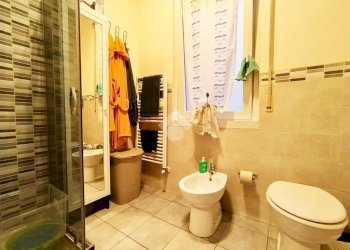 Quadrilocale Via Volturno, Genova (zona Foce) - foto 9