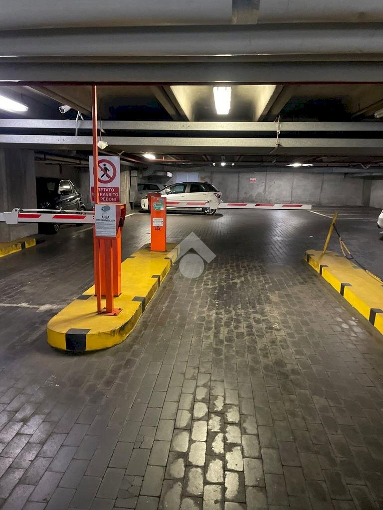 Posto Auto via fieschi, Genova (zona Carignano) - foto 2