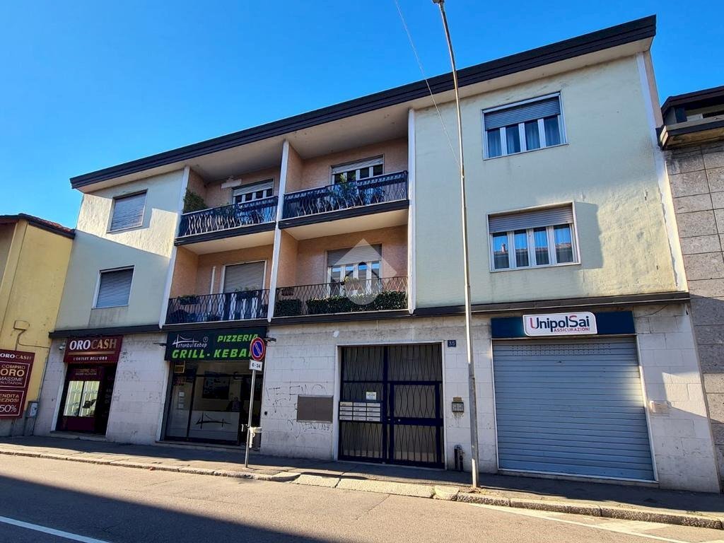 Two-room apartment Via Sant'Ambrogio, Parabiago - photo 1