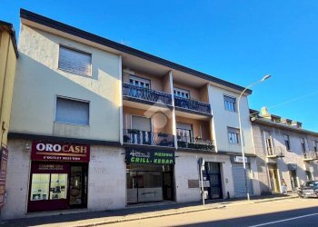 Two-room apartment Via Sant'Ambrogio, Parabiago - photo 2