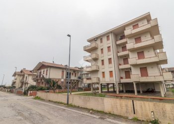 Trilocale Viale Romagna, Ravenna - foto 31