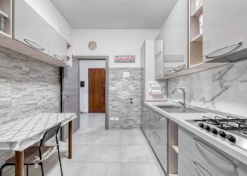 Villa Via due madonne, Bologna (zona Centro Storico) - foto 5