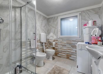 Villa Via due madonne, Bologna (zona Centro Storico) - foto 40