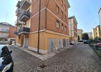 Quadrilocale Modena (zona Circoscrizione 1) - foto 31