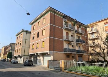 Quadrilocale Modena (zona Circoscrizione 1) - foto 39