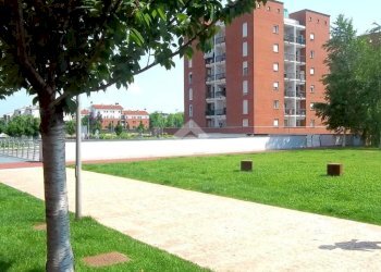 Two-room apartment Viale Martesana, Vimodrone - photo 1