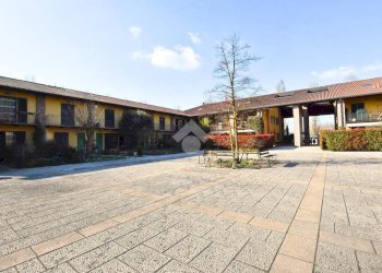 Two-room apartment Via Giuseppe Garibaldi, Rodano - photo 2