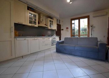 Two-room apartment Via Giuseppe Garibaldi, Rodano - photo 7