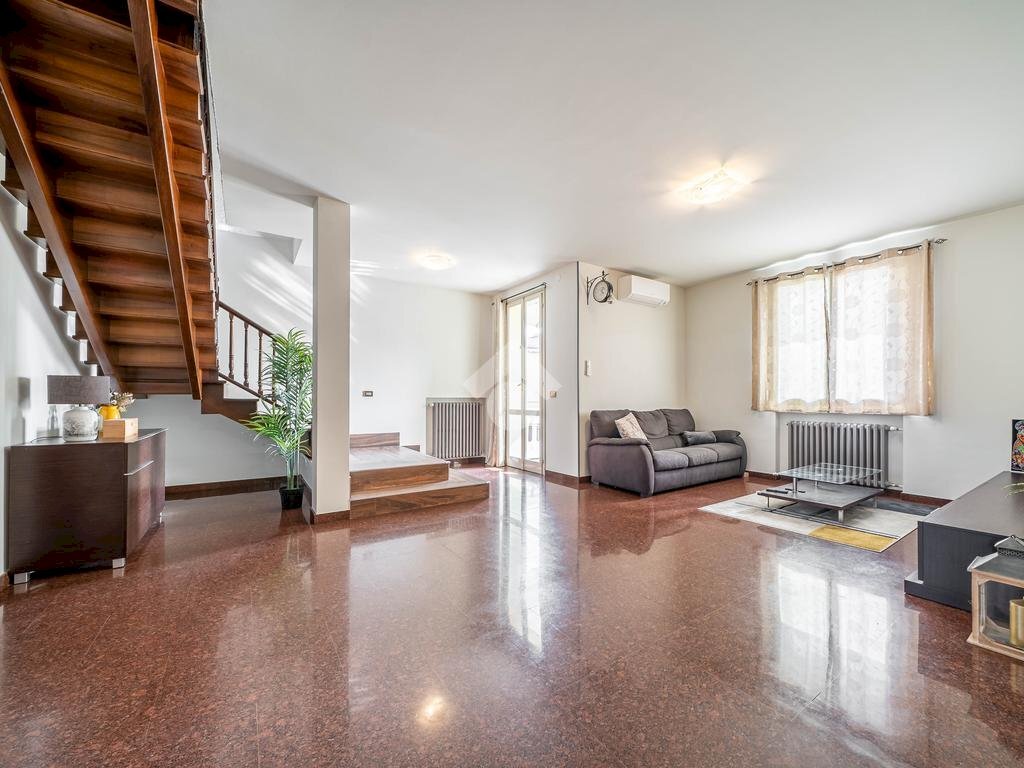 Porzione di casa via Roma, Sant'Ilario d'Enza - foto 2