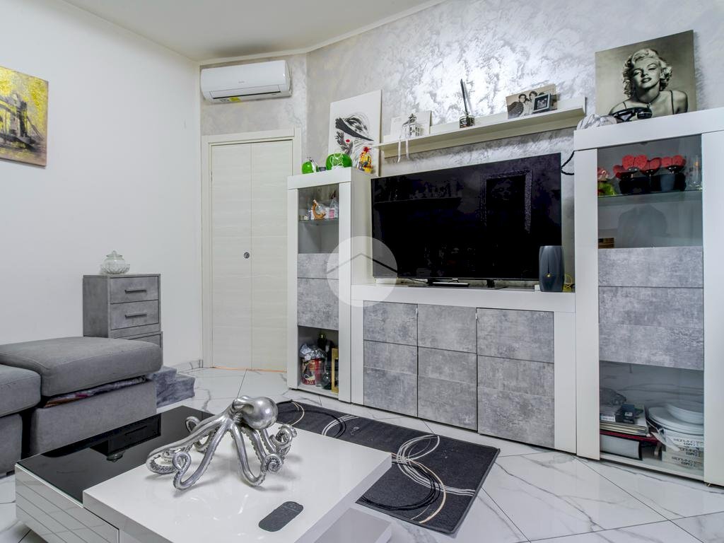 Two-room apartment Via Giuseppe Parini, Settimo Milanese - photo 3