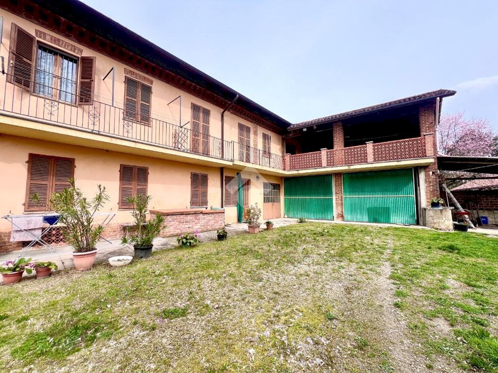 Casa semi indipendente Regione Casero, Cinaglio - foto 1