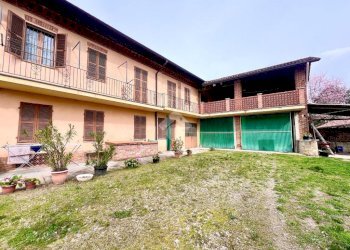 Casa semi indipendente Regione Casero, Cinaglio - foto 1