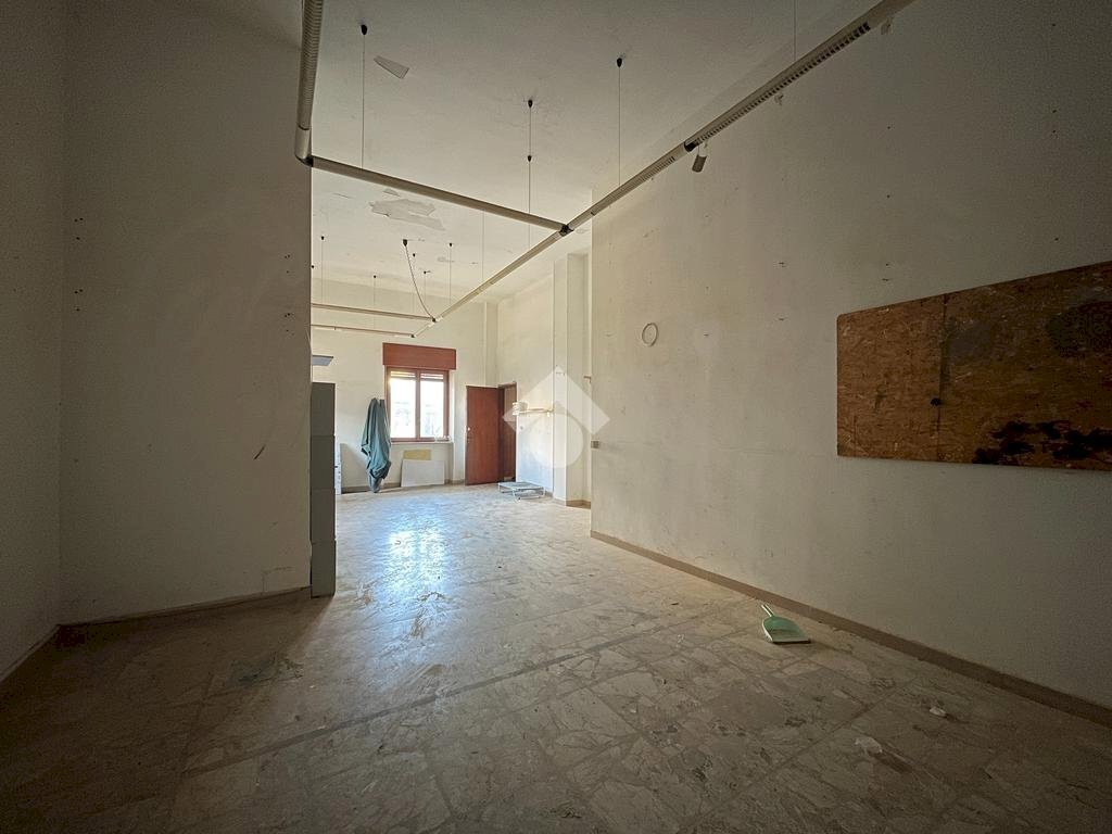 Negozio Via Corso Asti, Nizza Monferrato - foto 2