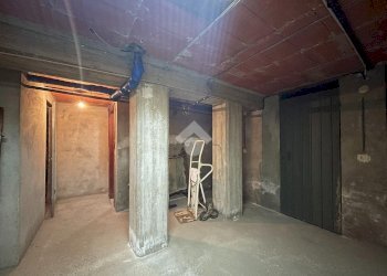 Negozio Via Corso Asti, Nizza Monferrato - foto 13