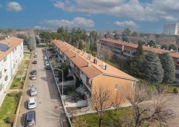 Casa indipendente Via Sergio Ragazzini, 5, Imola - foto 1