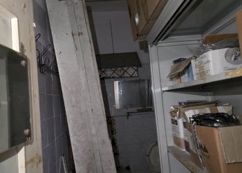 Shop Via San Martino 36, Modena (neighborhood Circoscrizione 1) - photo 10